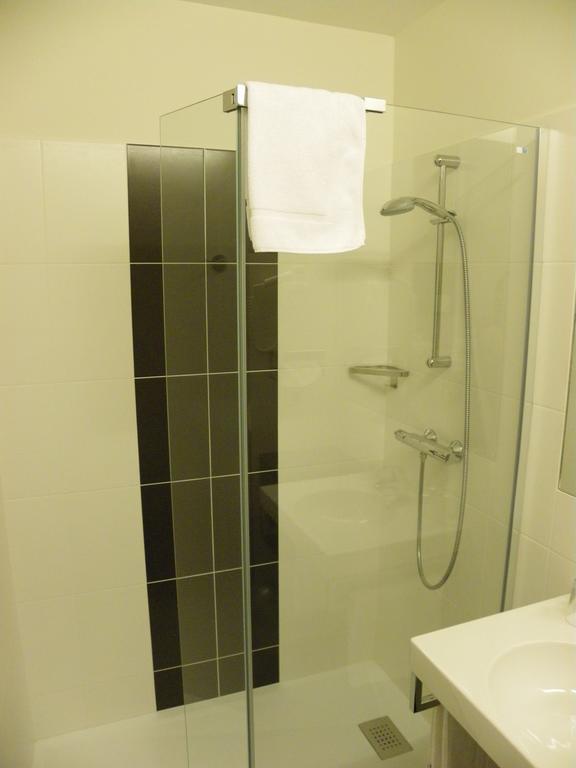 Hotel Logitel Saint-Doulchard 객실 사진