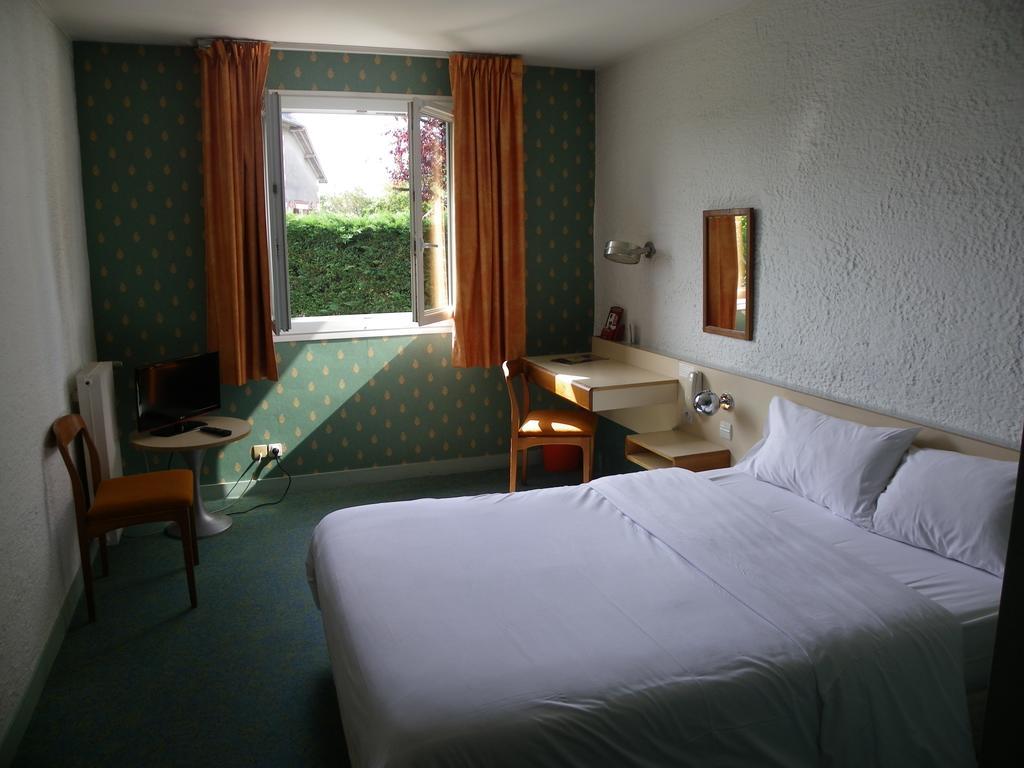 Hotel Logitel Saint-Doulchard 객실 사진