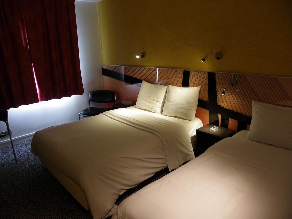 Hotel Logitel Saint-Doulchard 외부 사진